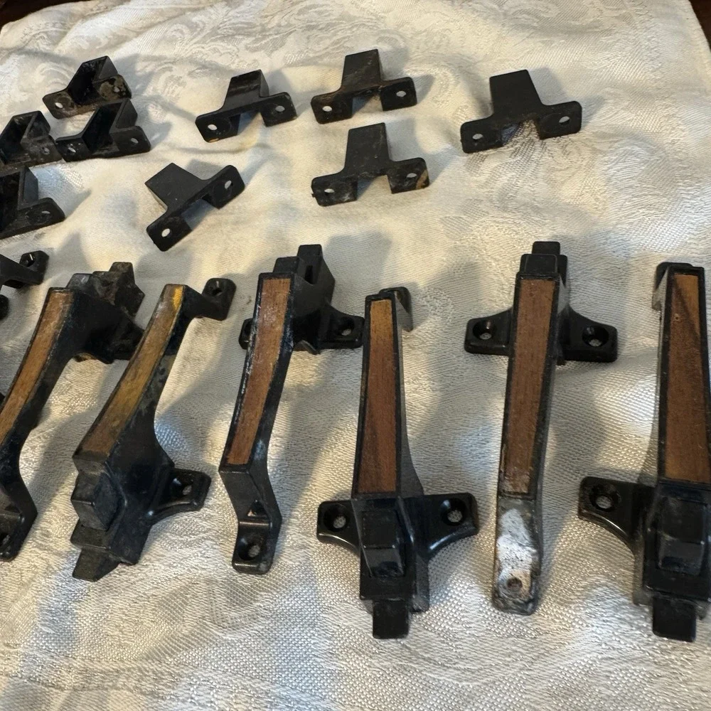 9 Pair - Vintage Door Catch w/ Striker – Brown Plastic